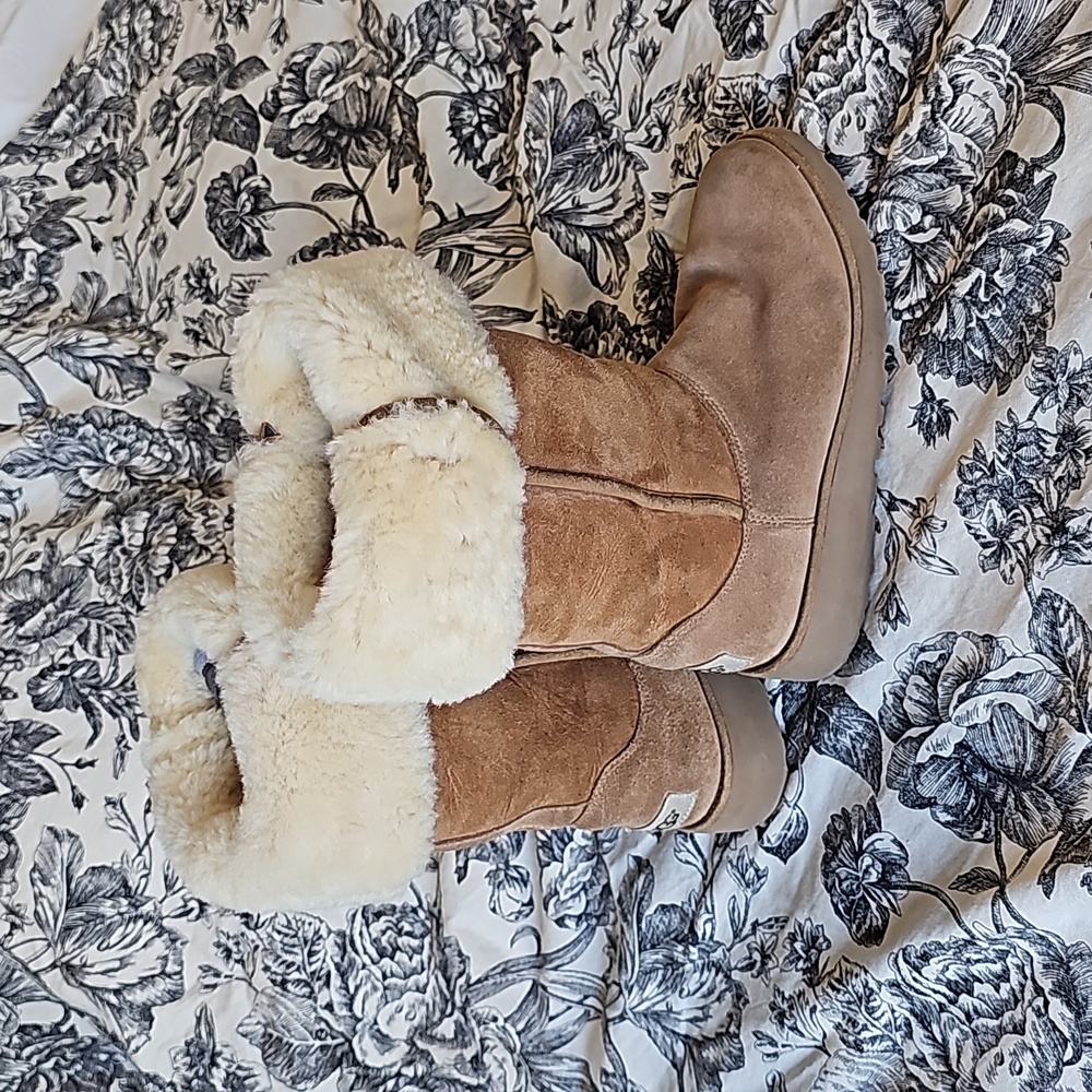 UGG Kara Chestnut Classic Tall and Slim Boots Twinface Suede Sz 5.5 5½